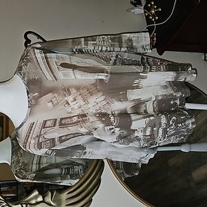 O'Lily fitted top scenic Paris print romantic 😇i7